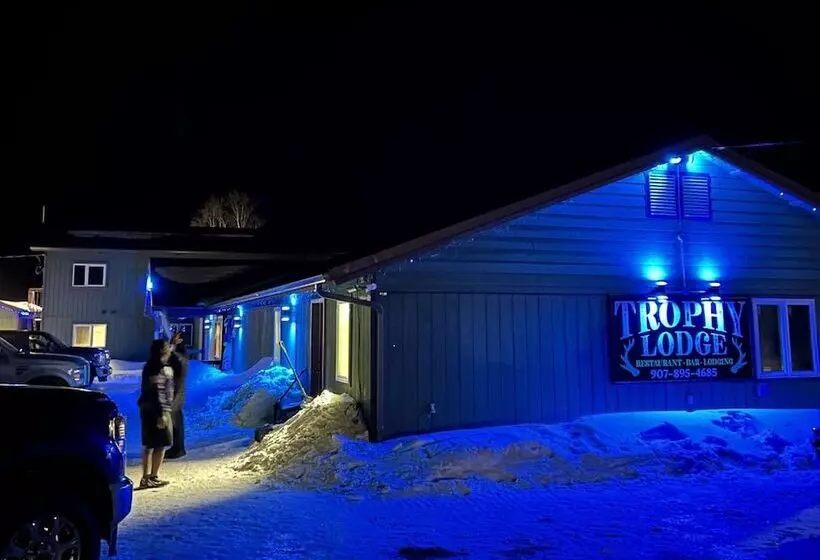 Hotelli Trophy Lodge Accommodations