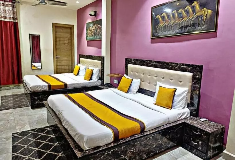 ホテル Virasat Palace