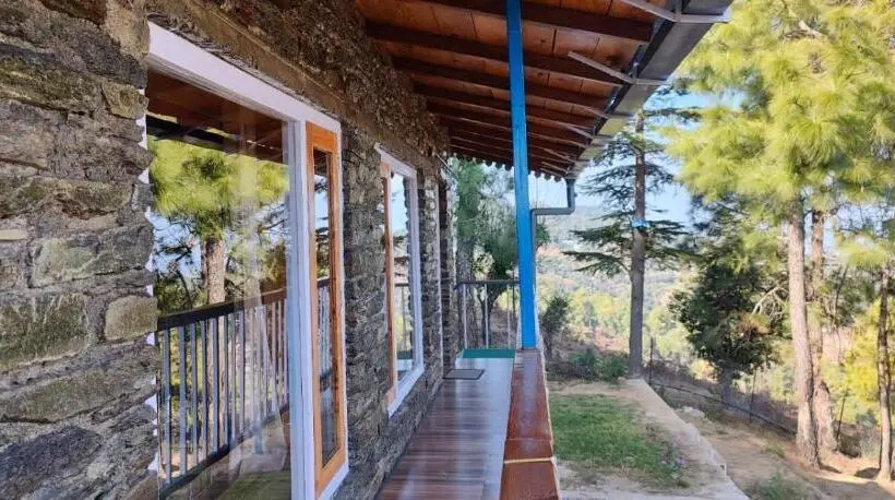 The Roots Hotel & Resort Jalna Almora