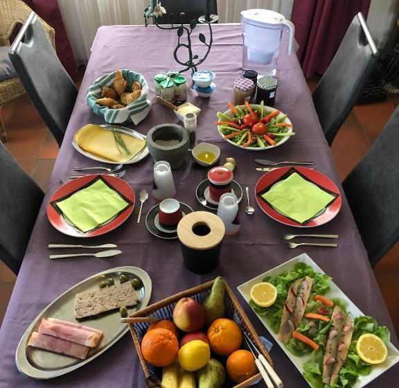 تختخواب و صبحانه Le Refuge De Kila