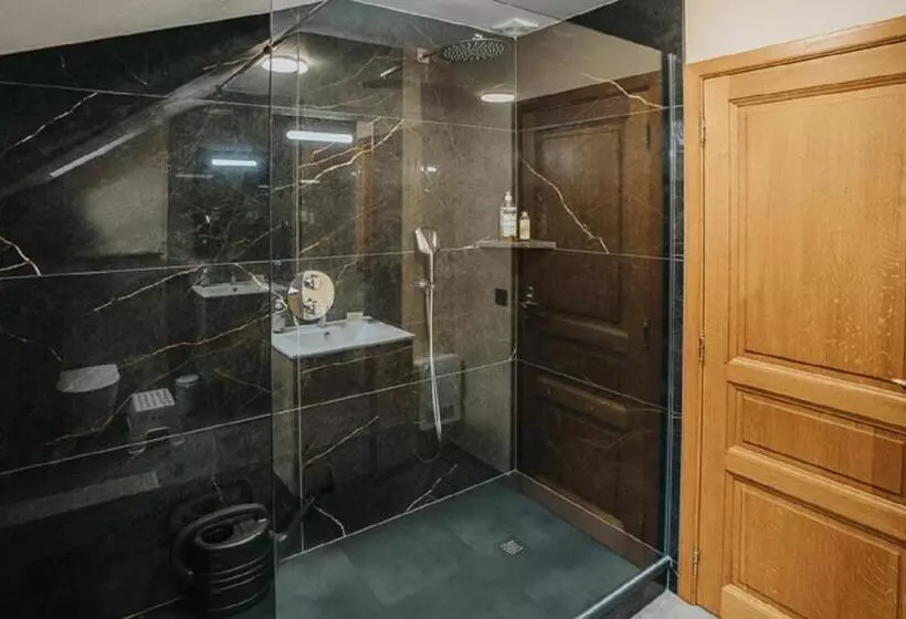 Aamiaismajoitus (B&B) Le Refuge De Kila