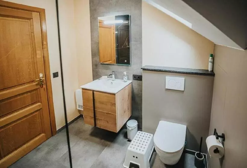 Aamiaismajoitus (B&B) Le Refuge De Kila