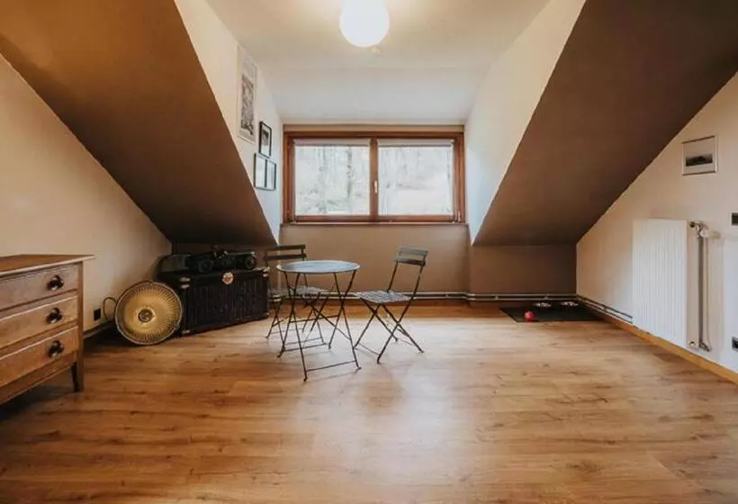 Aamiaismajoitus (B&B) Le Refuge De Kila