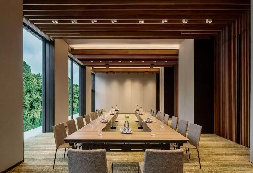 ホテル Hyatt Centric Kota Kinabalu