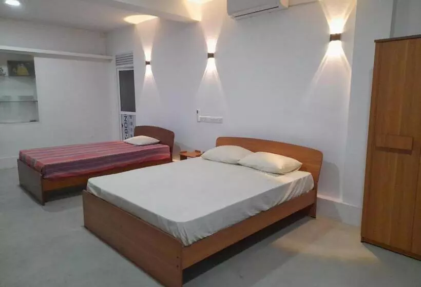 هاستل Shan Resort
