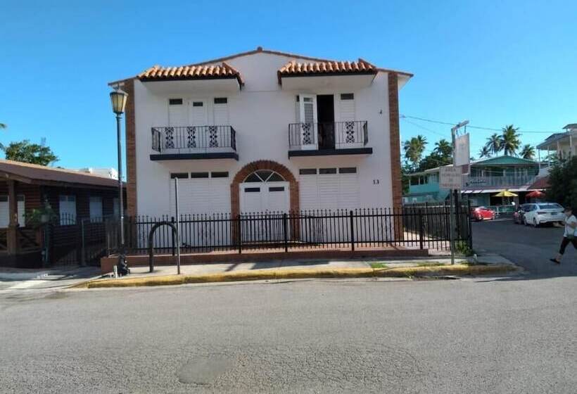 هاستل Wild Flowers Rooms