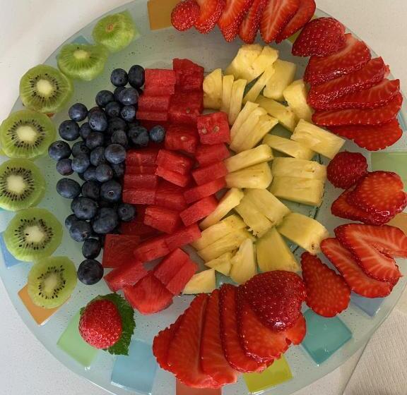 Bed and Breakfast Flint House   Goodwood Events