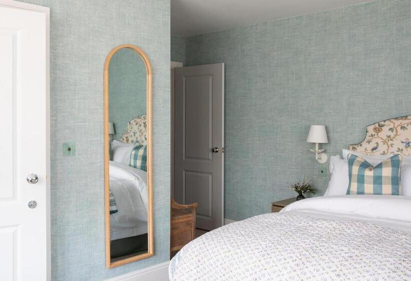 Bed and Breakfast Flint House   Goodwood Events