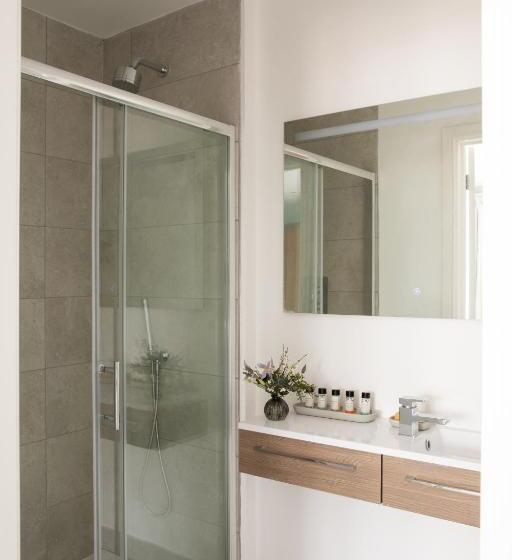 Bed and Breakfast Flint House   Goodwood Events