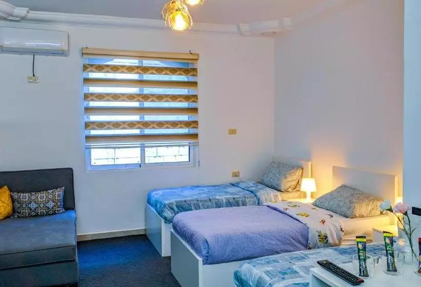 تختخواب و صبحانه Full Panorama Jerash