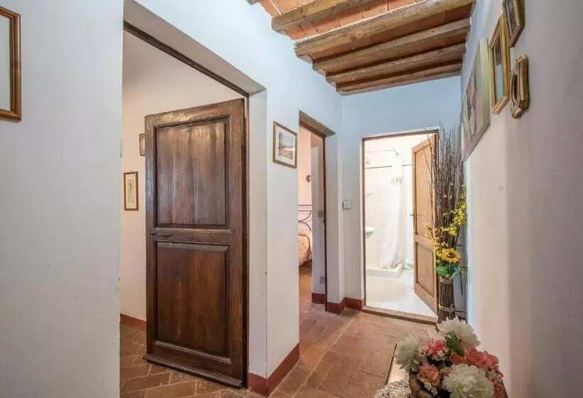 Hotelli Poggio Primo Bilocale Santolaio