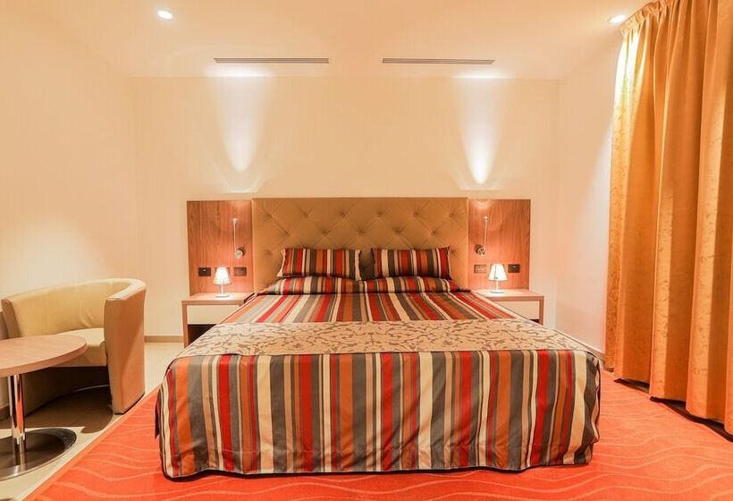 هتل Heliconia Park   Port Harcourt