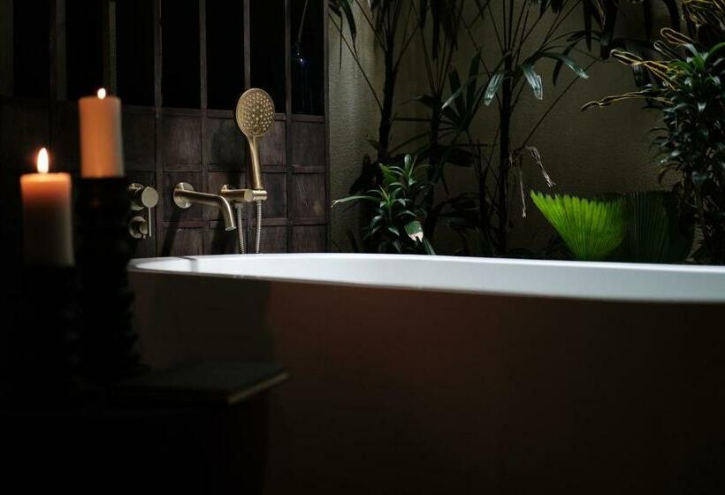 בית מלון כפרי Munno Villa