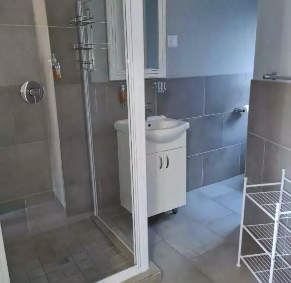 Majatalo Lavender Lane Guesthouse