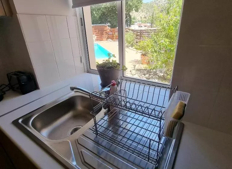 Majatalo Potamos Private Suites