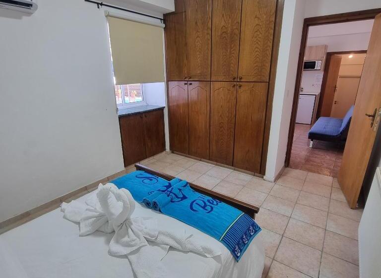 بنسيون Potamos Private Suites