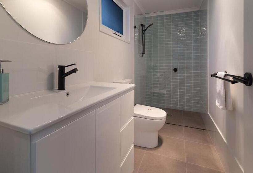 리조트 Poinciana At Cooee Bay