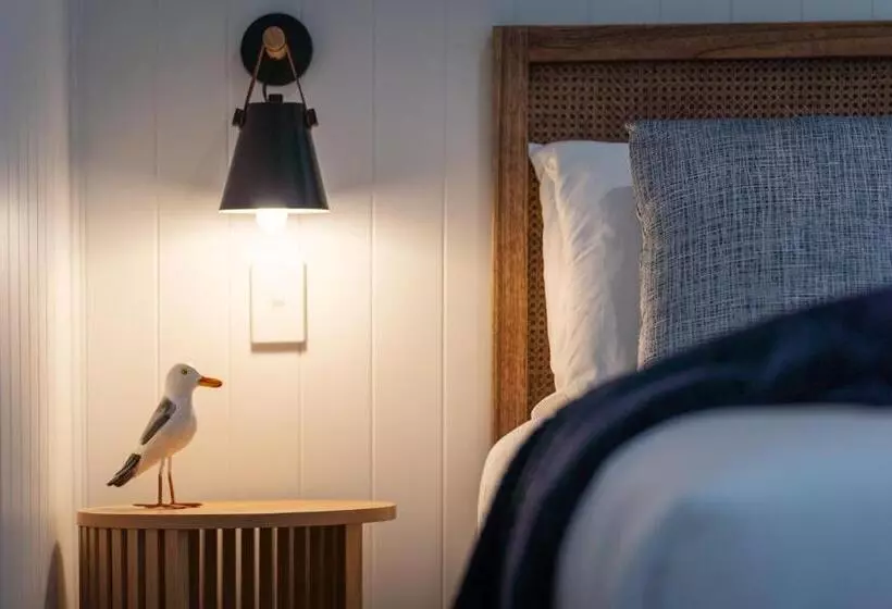 Lomakeskus Poinciana At Cooee Bay