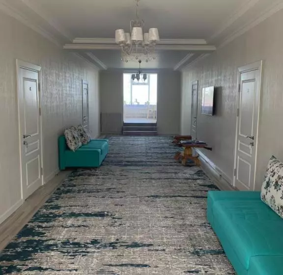 تختخواب و صبحانه Bayotel