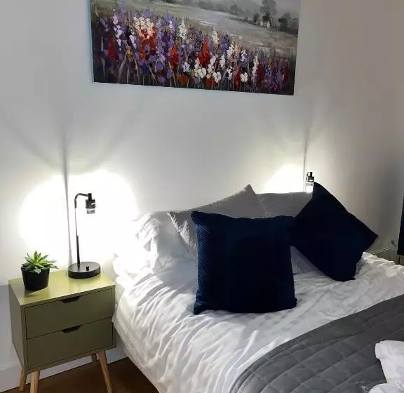 Aamiaismajoitus (B&B) Lavender Retreat