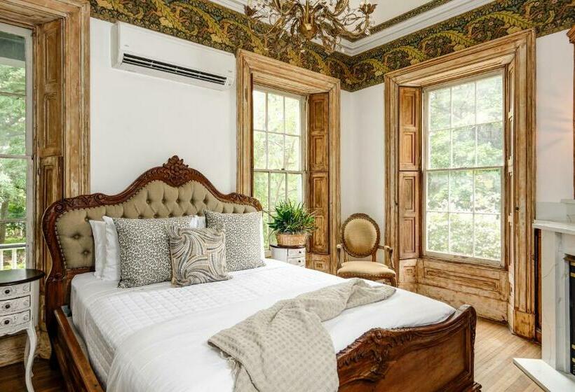 민박 The Peninsula