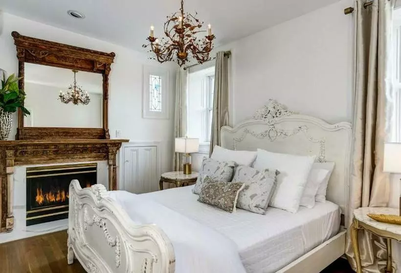 Aamiaismajoitus (B&B) The Peninsula