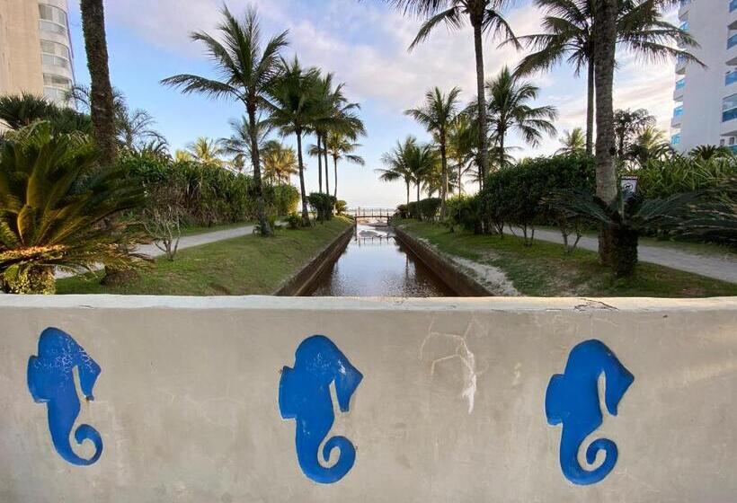 Fabuloso Flat 225, 2 Piscinas Climatizadas, Sky Com 170 Canais,tv Com Xbox, Internet Particular 500m