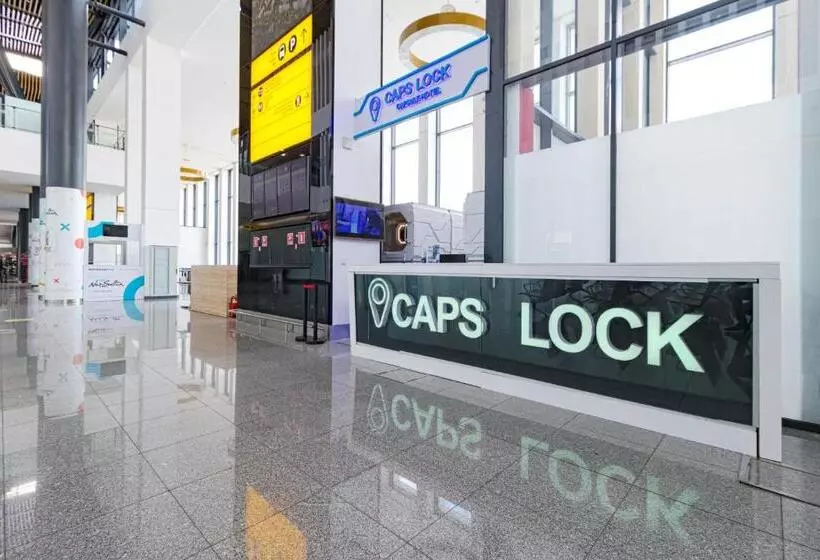 هتل کپسول Caps Lock Airport