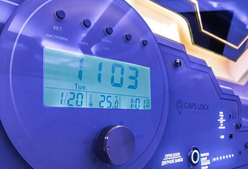 Kapselhotell Caps Lock Airport