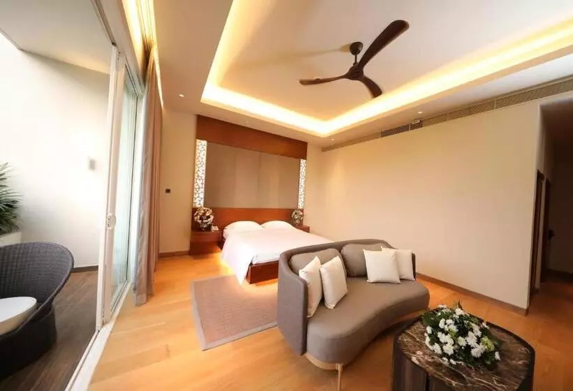 Hotelli Grand Silver Ray