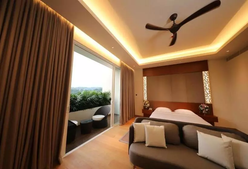 Hotelli Grand Silver Ray