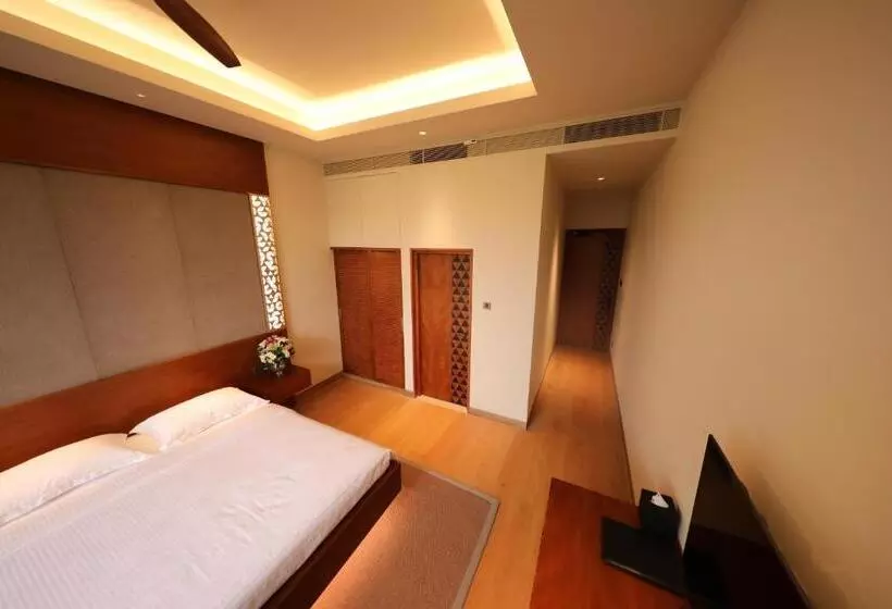 Hotelli Grand Silver Ray