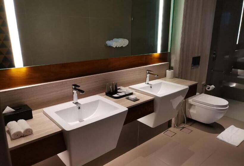 Hotel Grand Silver Ray