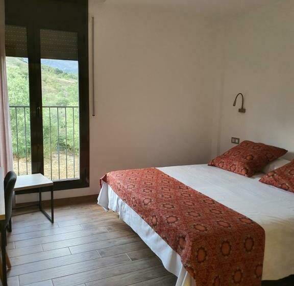 Hotel Hostal Restaurant Mussons