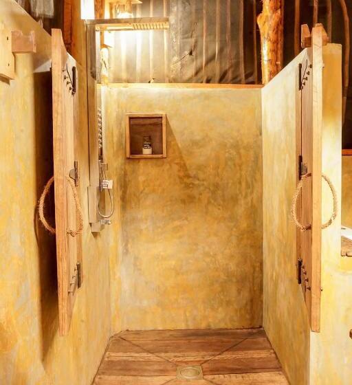 ホテル Raalmadu Resort