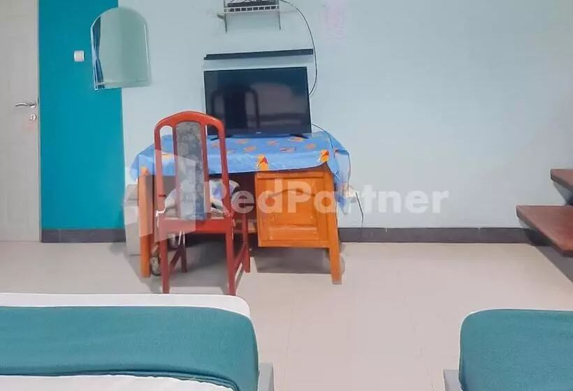 Hotelli Syariah Safar Guest House Mitra Reddoorz