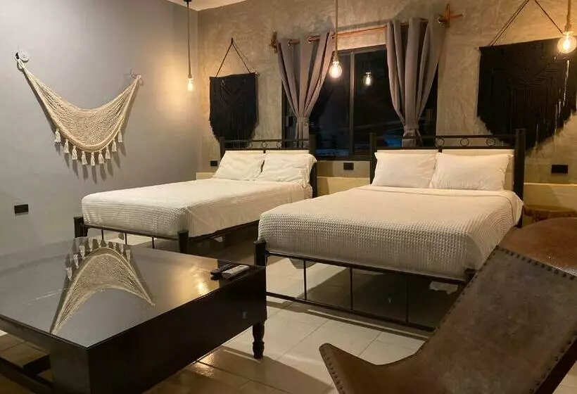 هاستل Ariché Valladolid Hotel & Hostal