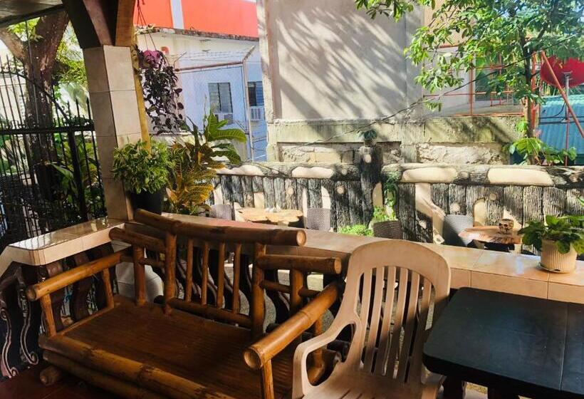 هاستل Hub Backpackers Hangout