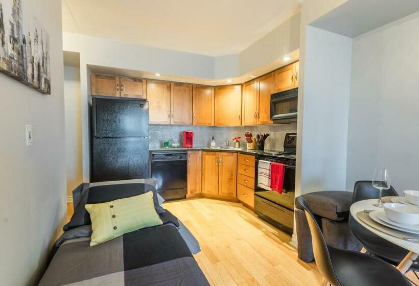 Aoc Suites   Heart Of Downtown Condo