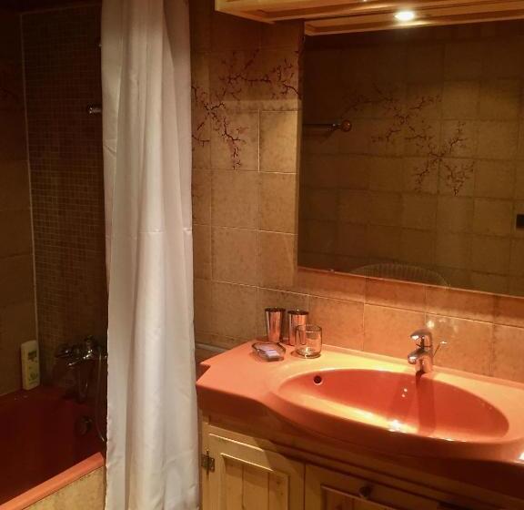 צימר Chalet Les Chouettes