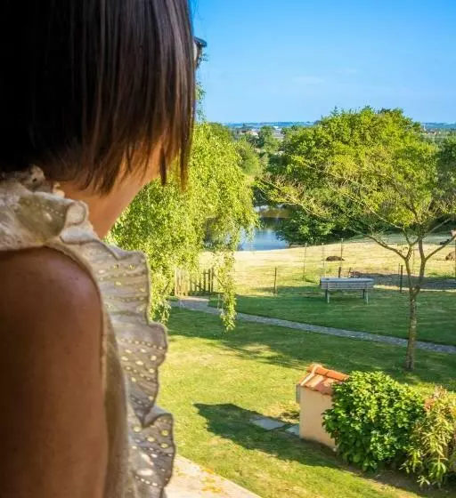 ベッドアンドブレックファースト Clos Du Marais