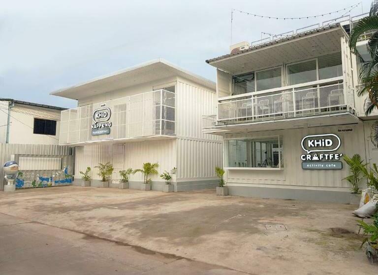 ベッドアンドブレックファースト Khid Napping