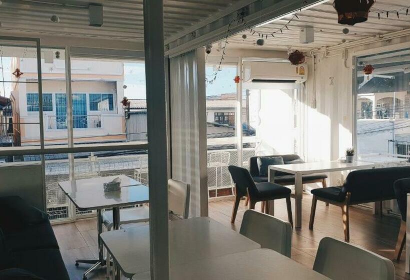 ベッドアンドブレックファースト Khid Napping