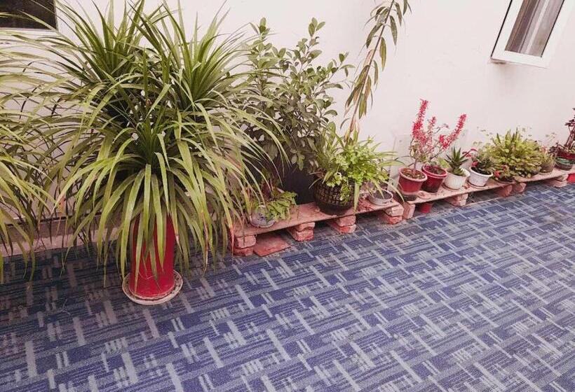 בית מלון כפרי 7days Inn Nanjing Dachang Pedestrian Street Branch