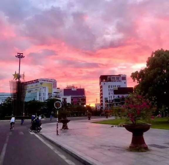 هتل Khách Sạn đông Dương Quy Nhơn