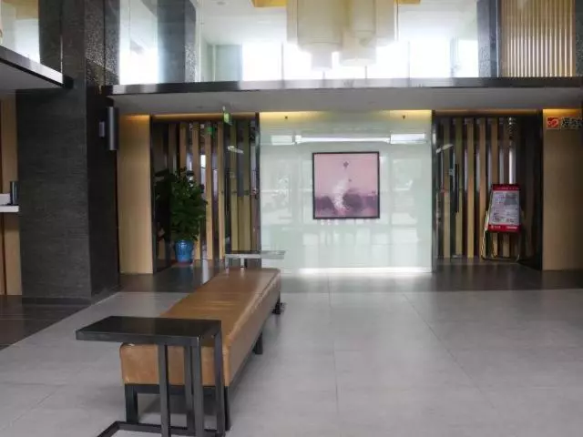 Hotelli Shanghai Zhangjiang Financial Information Park Caolu Metro Station