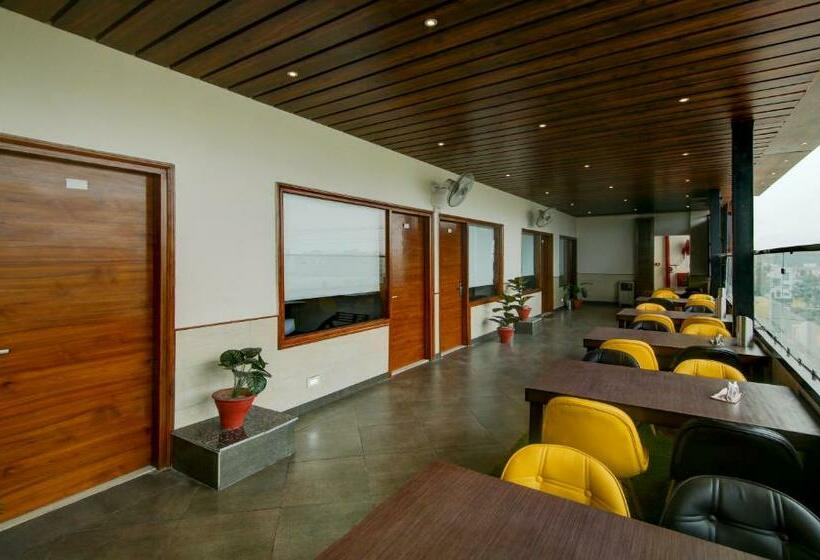 호텔 Treebo Trend Aditya And Kings