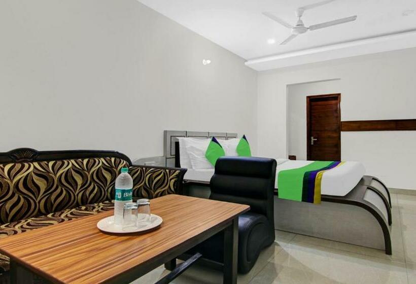 호텔 Treebo Trend Aditya And Kings