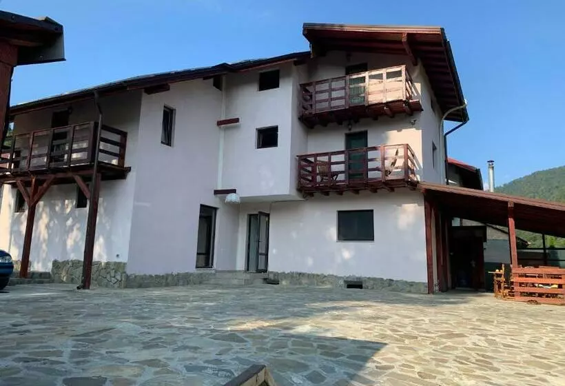 Majatalo La Măriuca