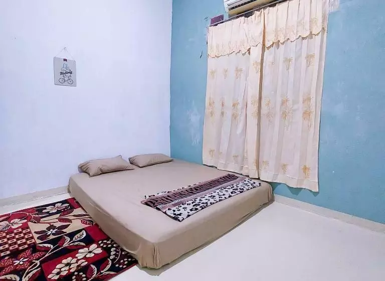 ペンション Barrel Homestay   Near Mentawai Fast Ferry, Cooking Class, Transport   Tour Bukittinggi By Nginapdip